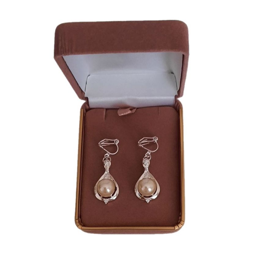Crystal Pearl Drop Clip On Earrings(2)