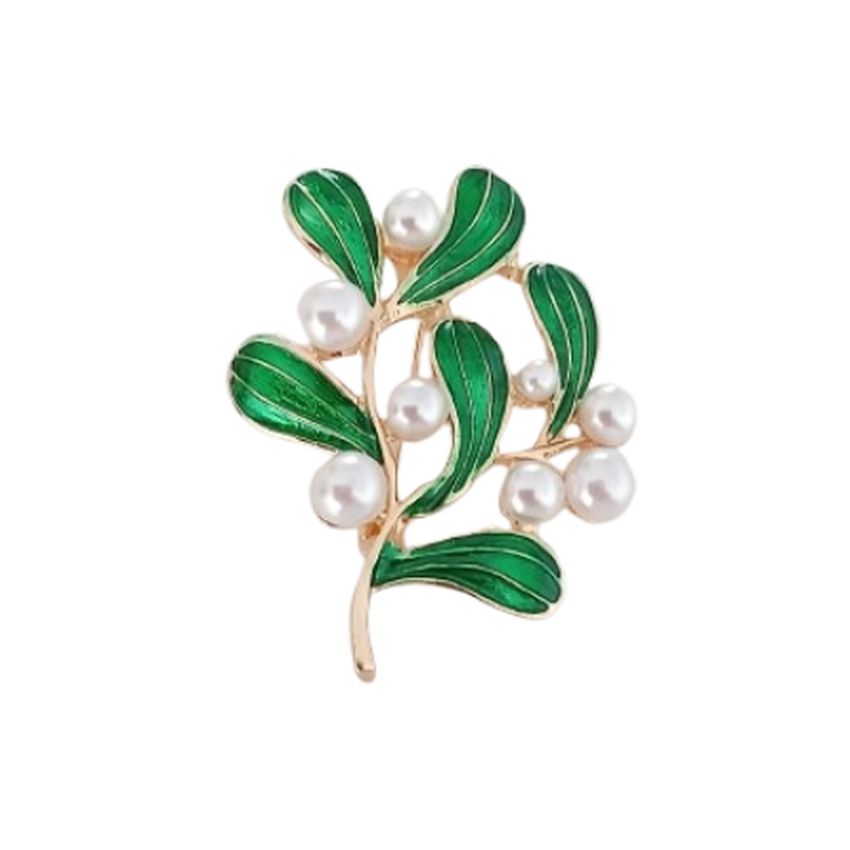 Emerald Green Brooch With Pearl