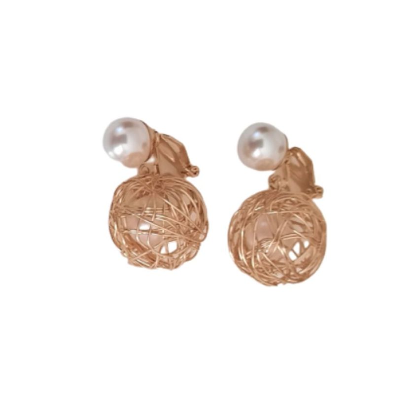 Gilt Frame And Pearl Clip On Earrings