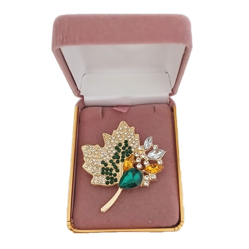 Gold And Crystal Maple Leaf Brooch(2)