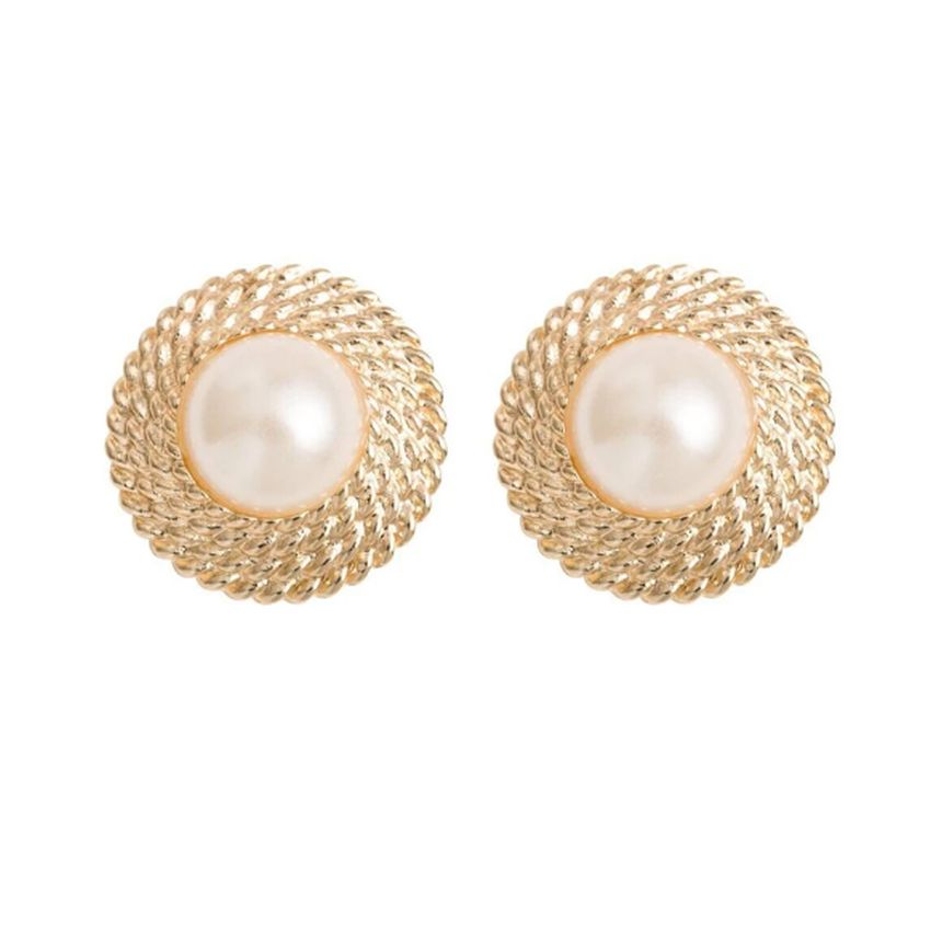 Large Swirl Pearl Round Clip On Earrings