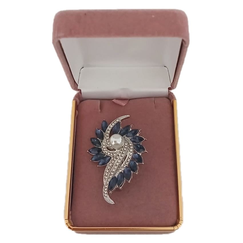 Pearl And Blue Stone Stone Flower Brooch(2)