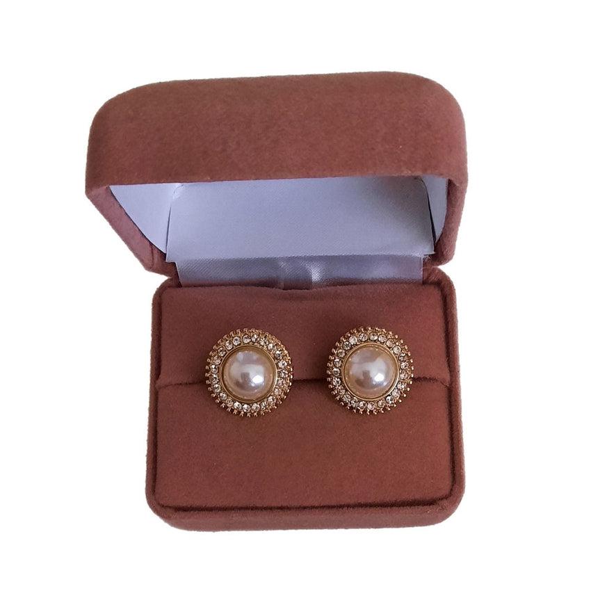 Pretty Diamante Pearl Clip On Earrings(2)