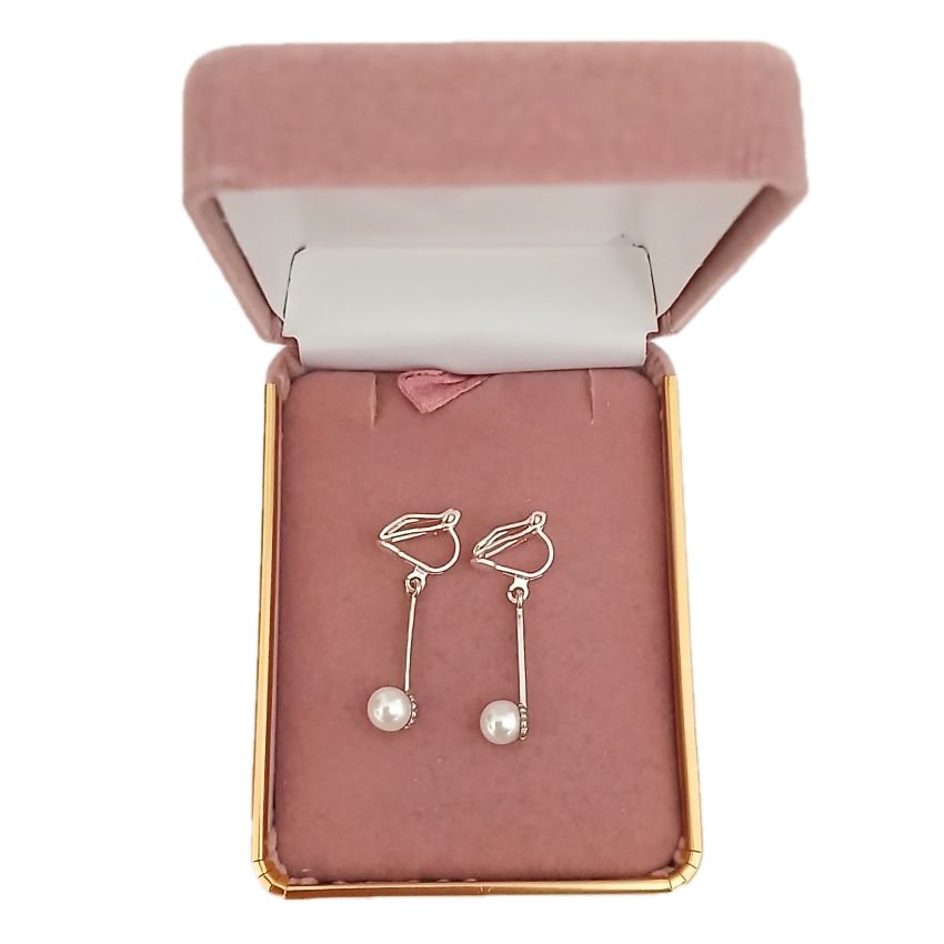 Short Stem Drop Pearl Clip On Earrings(2)