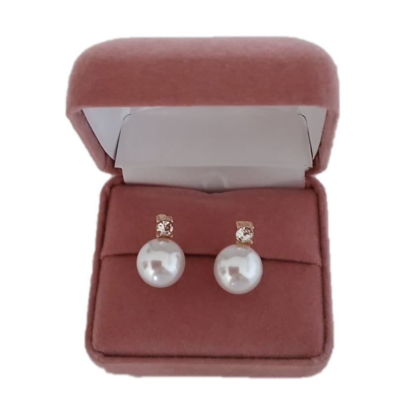 Single Pearl Clip On Earrings(2)