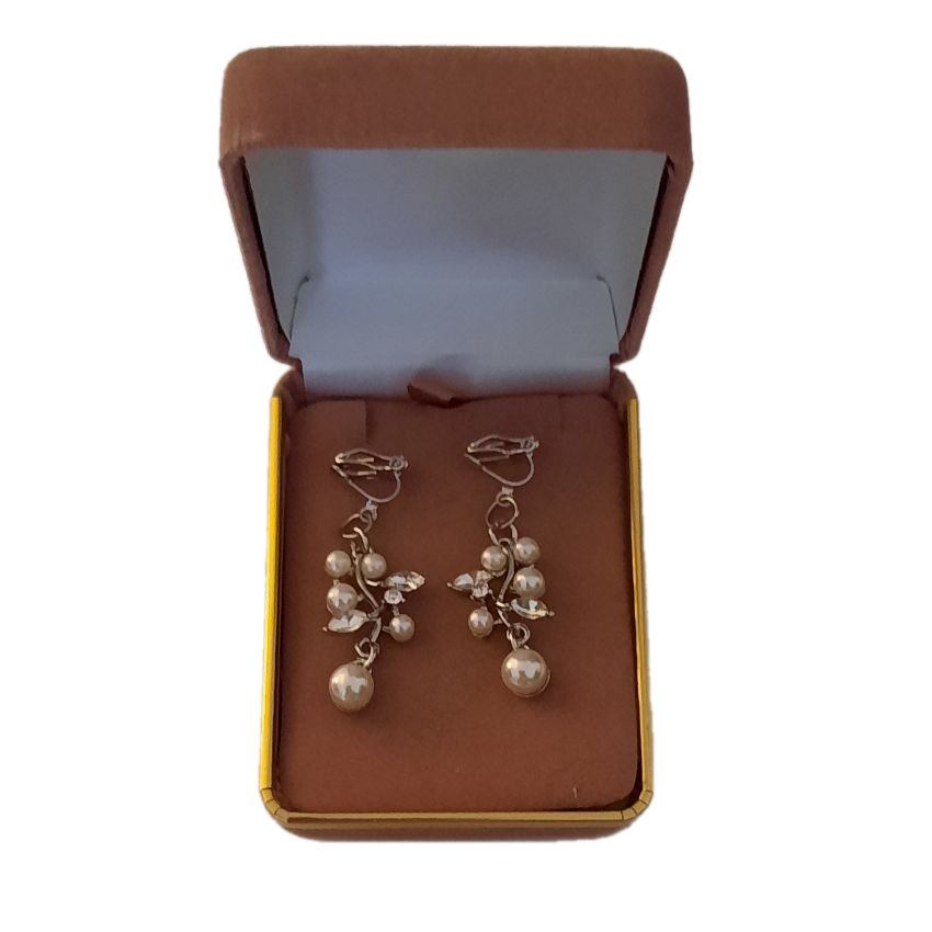 Vintage Flower Drop Clip On Earrings(2)
