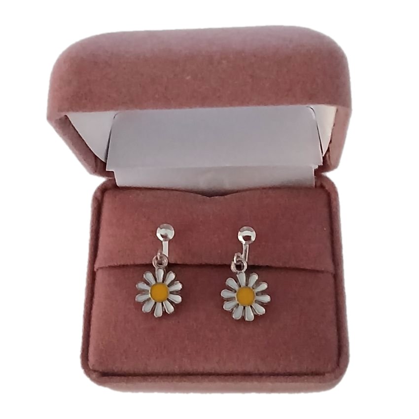 White Daisy Clip On Earrings(2)