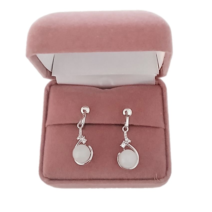 White Diamante Bead Clip On Earrings(2)