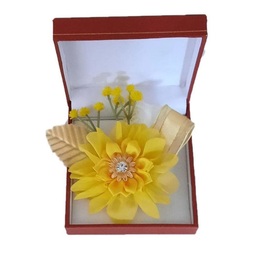 Yellow Flower And Leaf Wrist Corsage