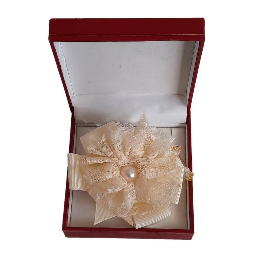 Lace Cream Chiffon Flower Wrist Corsage