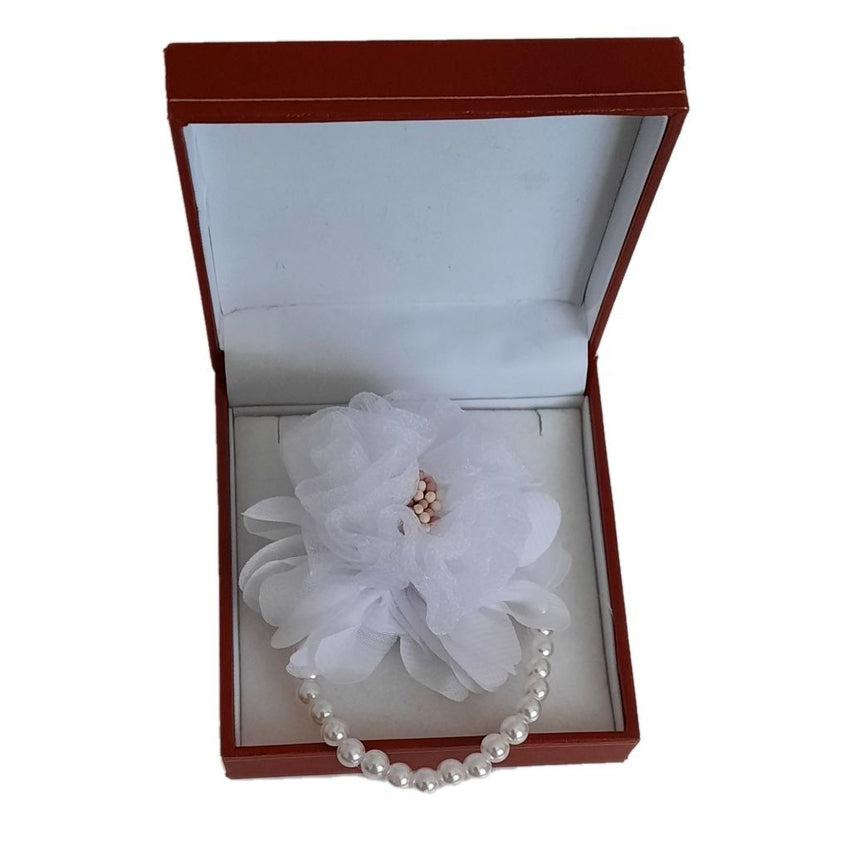 Ruffle White Flower Wrist Corsage