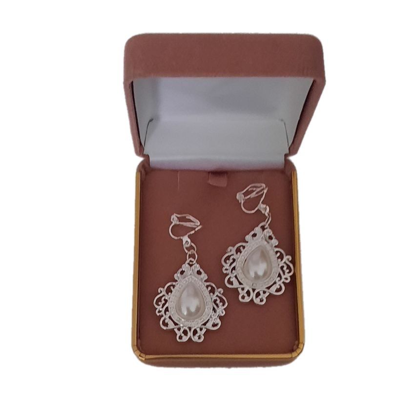 Vintage Design Pearl Drop Clip On Earrings(2)