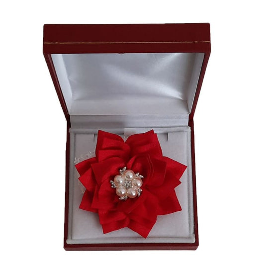 Diamante Middle Red Petal Flower Wrist Corsage