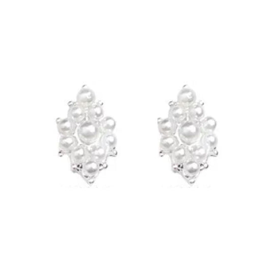 Diamond Design Stud Pearl Clip On Earrings