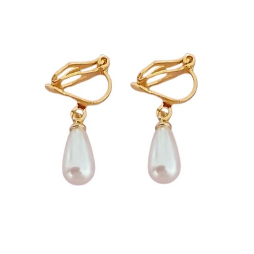 Gils Gold Teardrop Pearl Clip On Earrings(2)