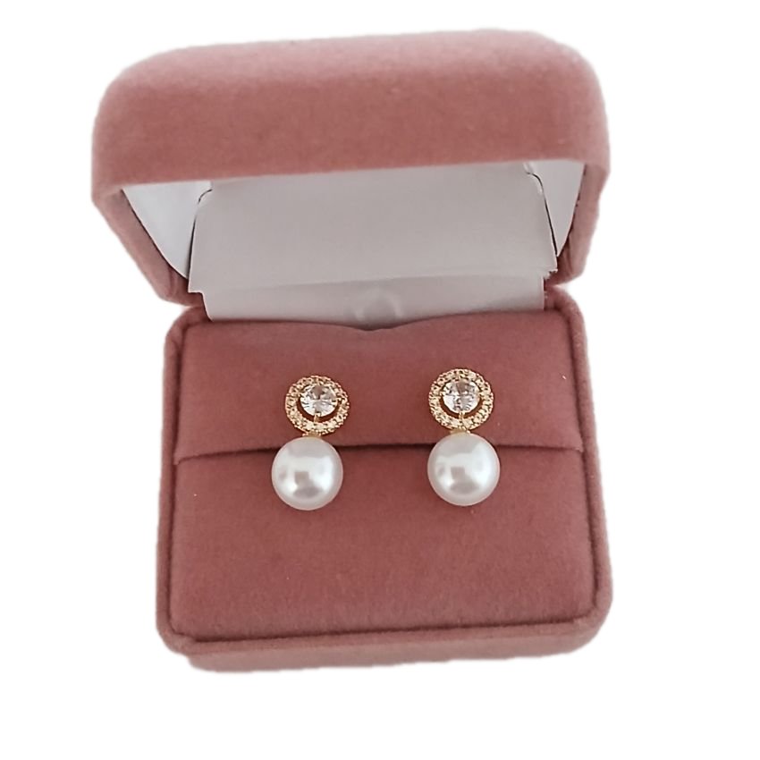 Medium Bling Pearl Gold Clip On Earrings(2)