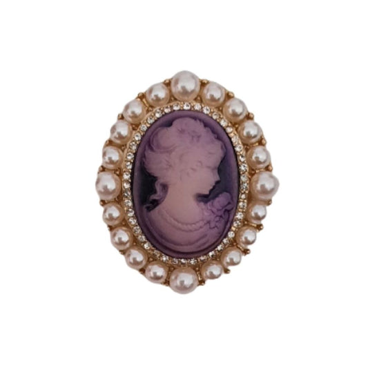 Oval Pearl Cameo Centre Brooch