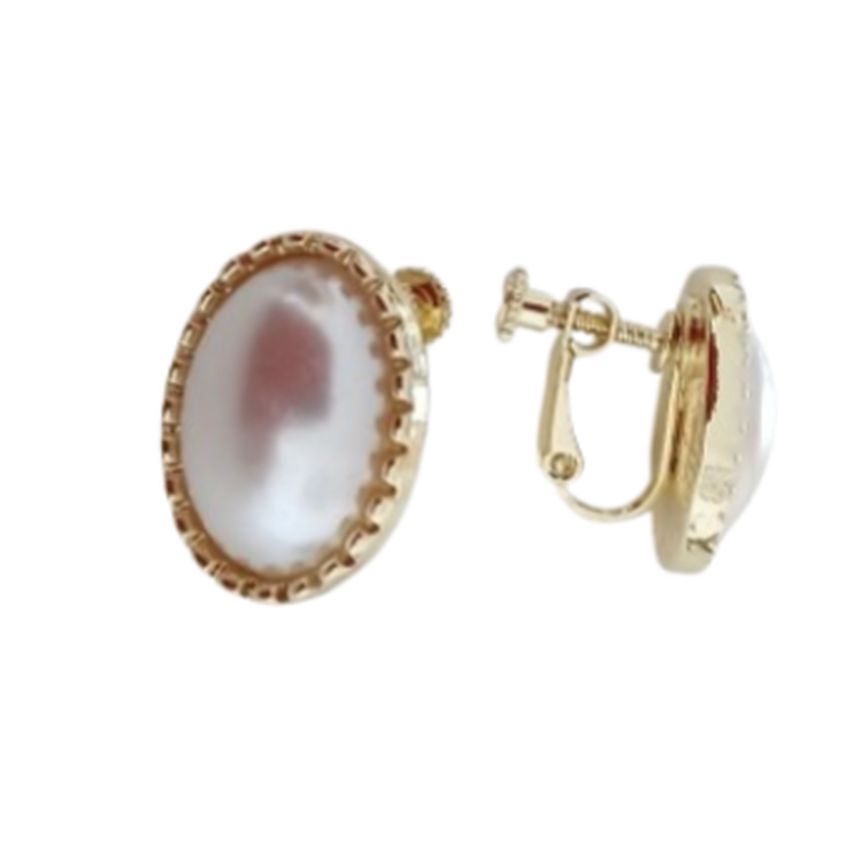 Oval Diamante Pearl Screw Back Clip On Earrings