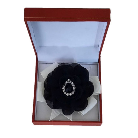 Pear Drop Centre Black Flower Wrist Corsage