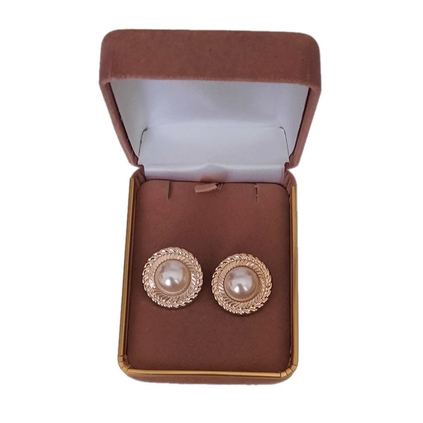 Pearl Centre Gold Stud Clip On Earrings(2)