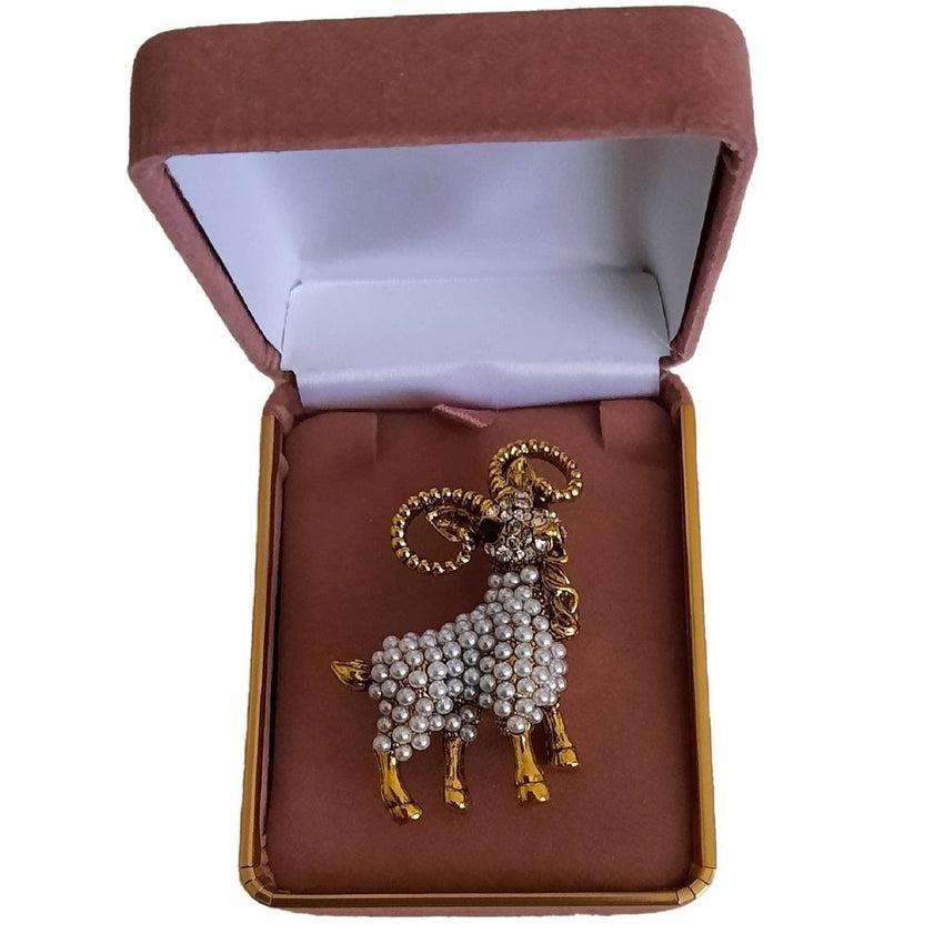 Pearl Set Goat Ladies Brooch(2)