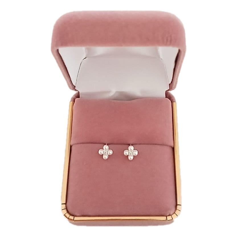 Pearl Flower Sterling Silver Stud Earrings(2)