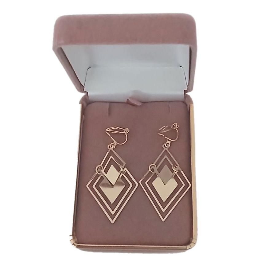 Plain Patterned Gold Clip On Earrings(2)