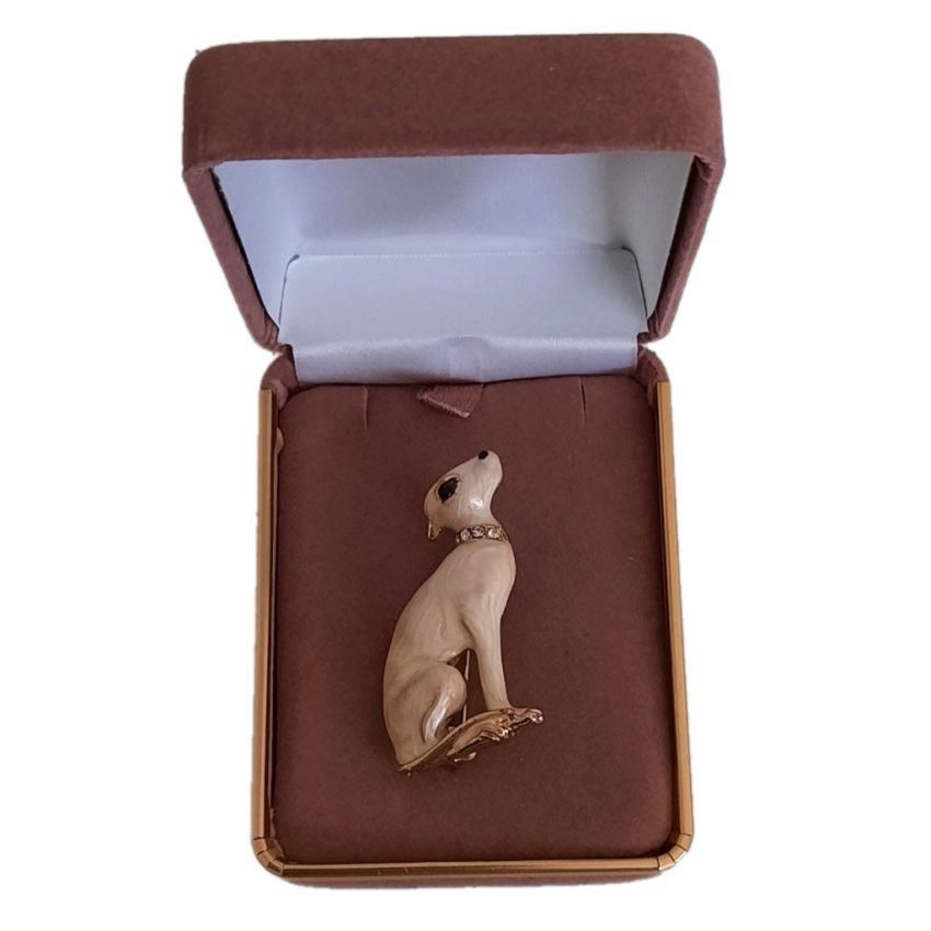 Sitting Down Dog Brooch(2)