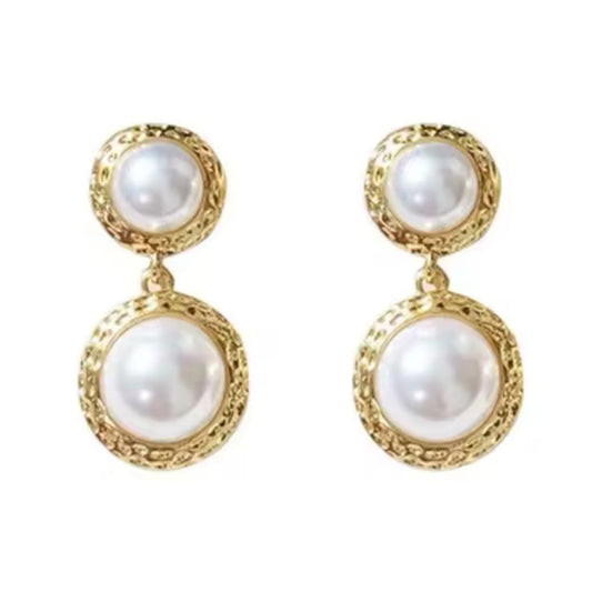 Woven Edge Pearl Clip On Earrings