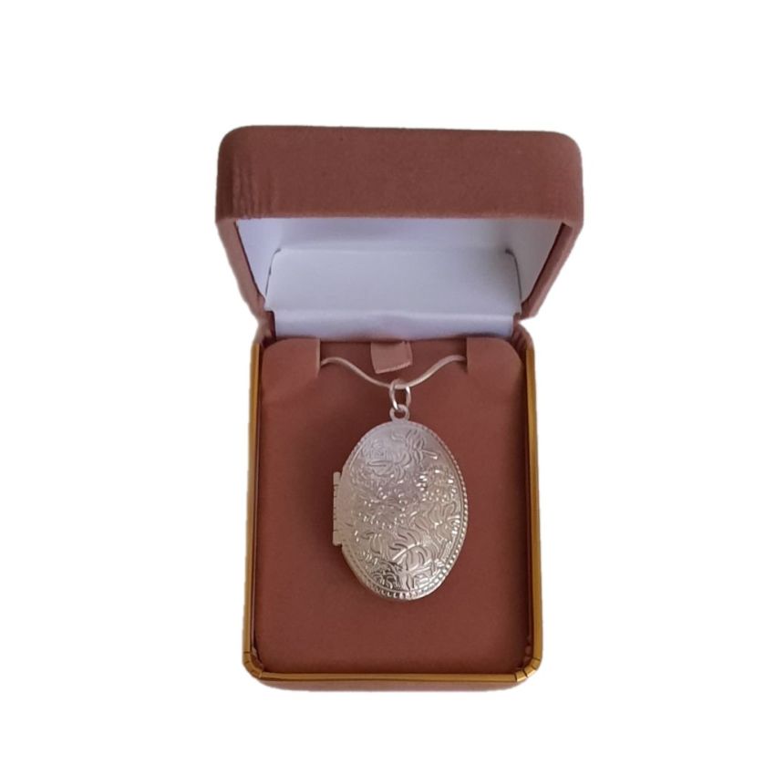40mm Oval Locket Embossed With Flowers And Leaves