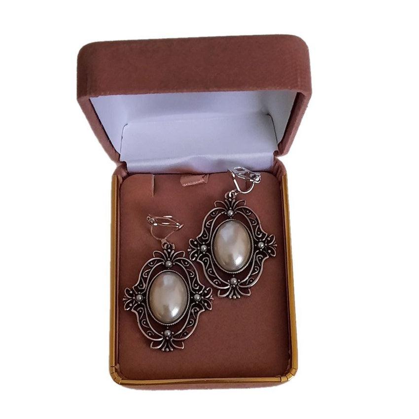 Black With Pearl Clip On Earrings