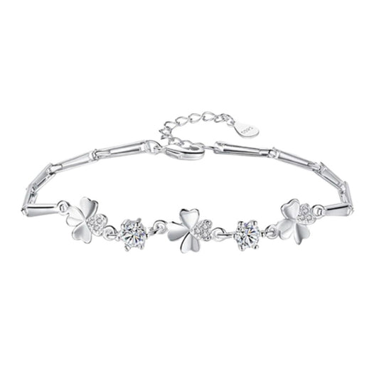 Clover Centre With Cubic Zirconia Stones Silver Bracelet