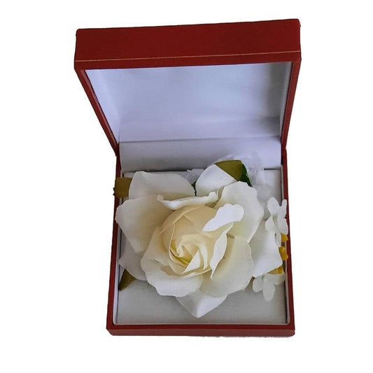 Cream Rose Elasticated Wrist Corsage