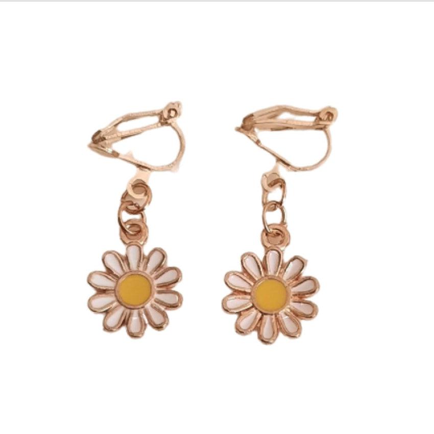 Daisy Flower Clip On Earrings