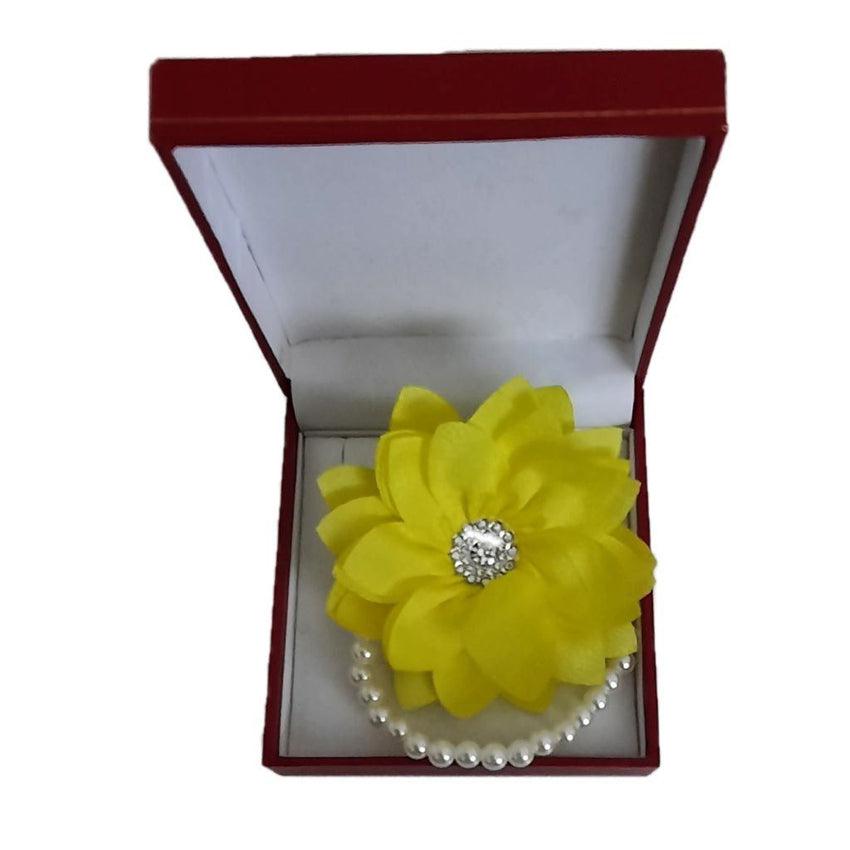 Diamante Middle Yellow Flower Wrist Corsage