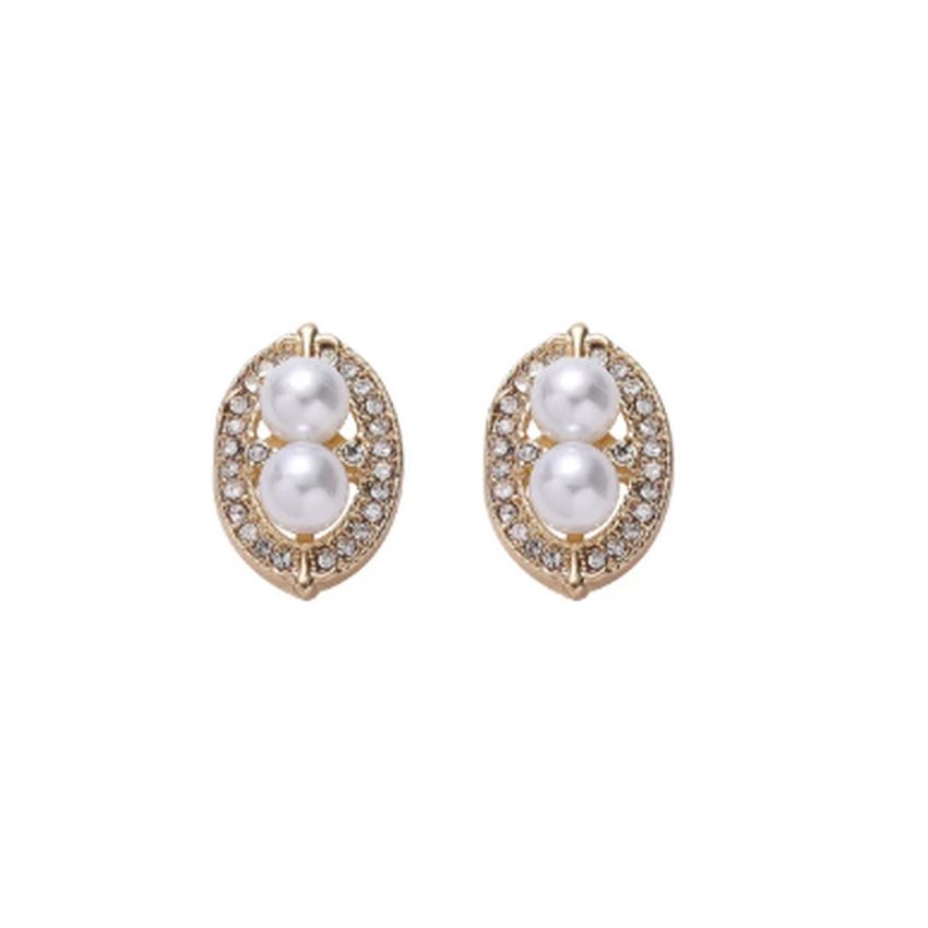 Pearl Centre Oval Silver Clip On Earrings