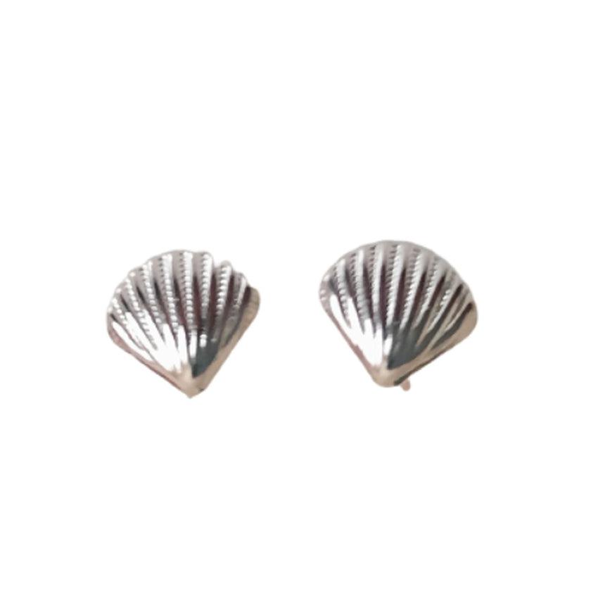 Plain Silver Clam Shell Earrings