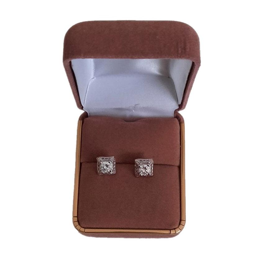 Raised Square Stone Stud Earrings With Wavy Edges