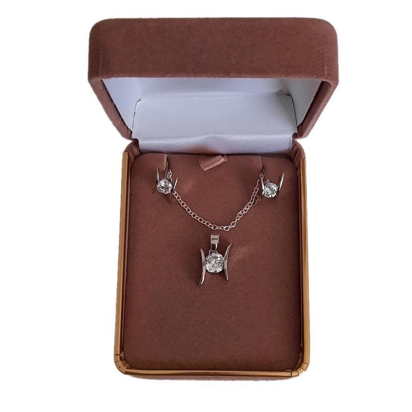 Silver Edged Jewellery Set With a Solitaire CZ Middle Stone