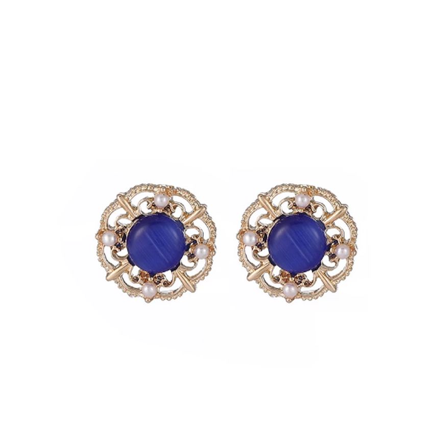 Stunning Blue And Crystal Clip On Earrings