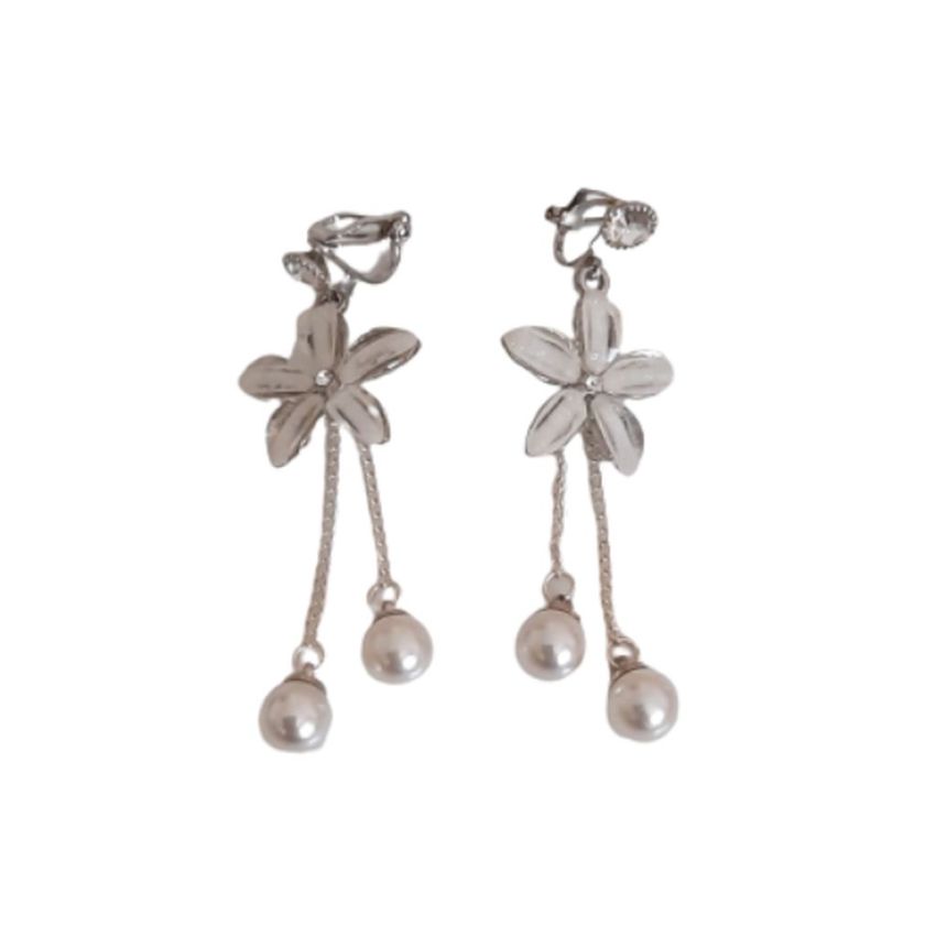 White Flower Dangly Clip On Earrings